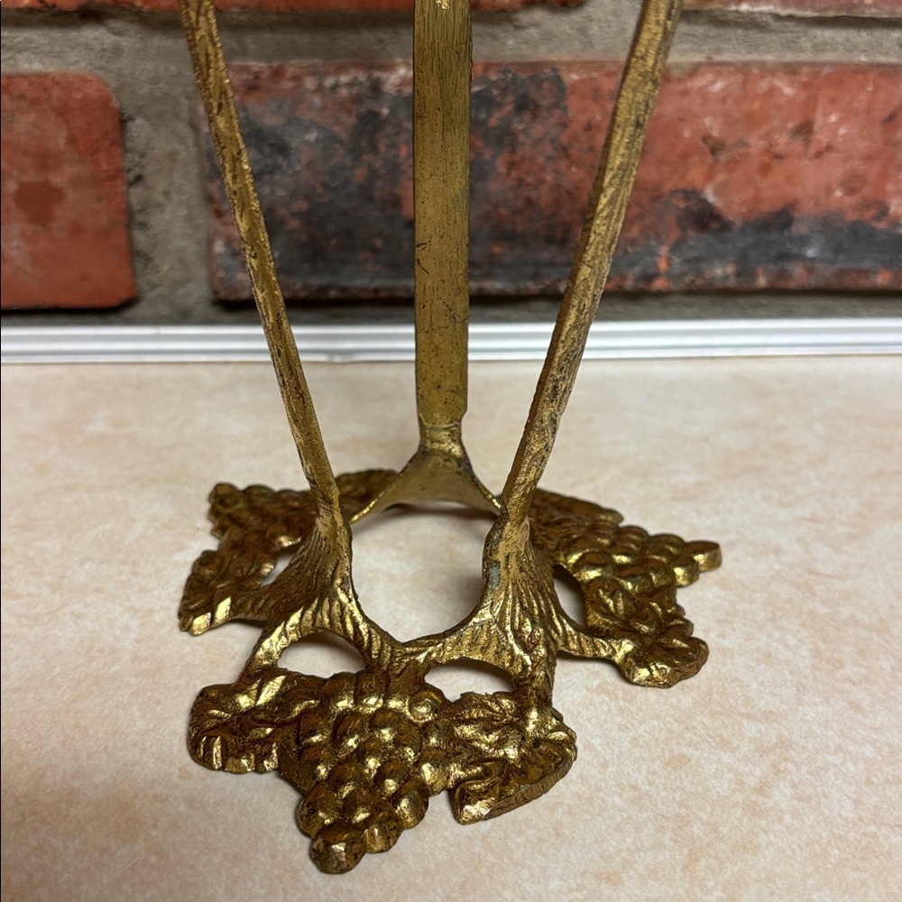 Vintage Cast Brass Stand For Vase/Grape Leaves & Vines Motif - Picture 3 of 7